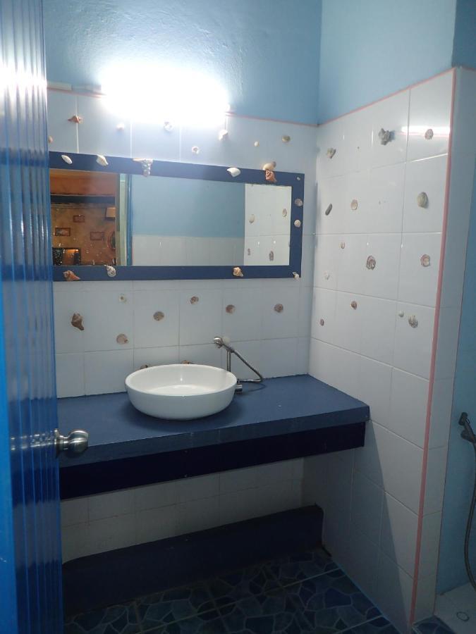 Captain Nemo Guesthouse Koh Tao Exterior photo
